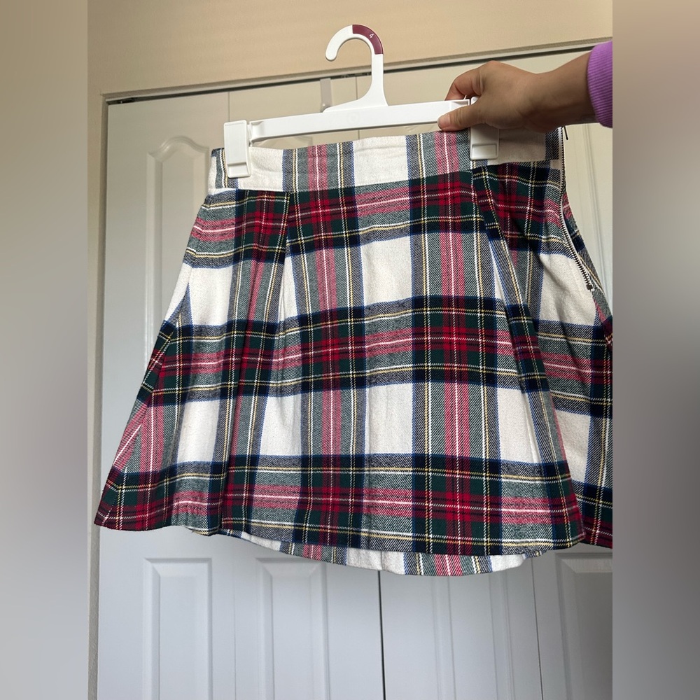 Copper Key White and Red Mini Skater Skirt